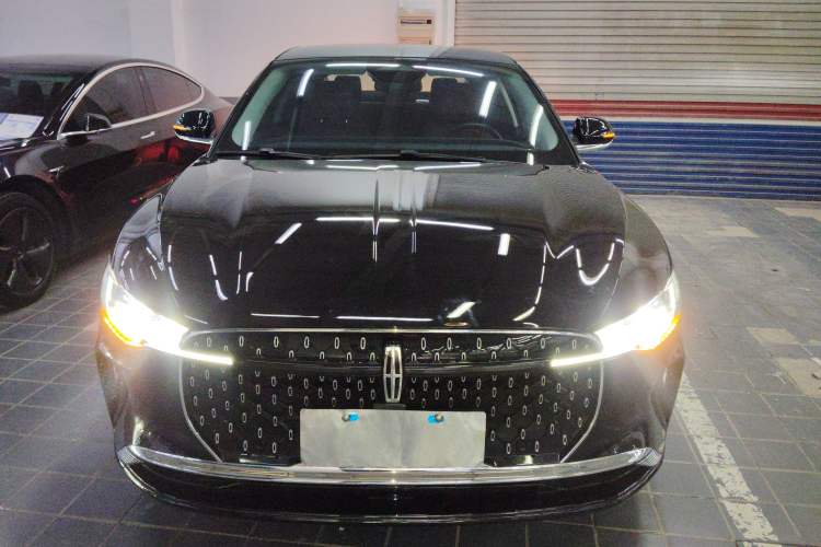 Used Lincoln Z 2024 2.0T Prestige Edition Front