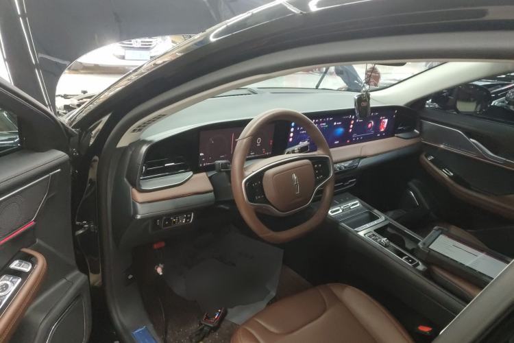 Used Lincoln Z 2024 2.0T Two-Wheel Drive Luxury Hybrid Version Interior 2