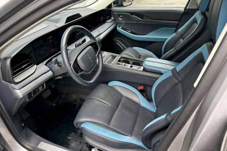 Used Lincoln Z 2024 2.0T Two-Wheel Drive Prestige Hybrid Version Interior 3
