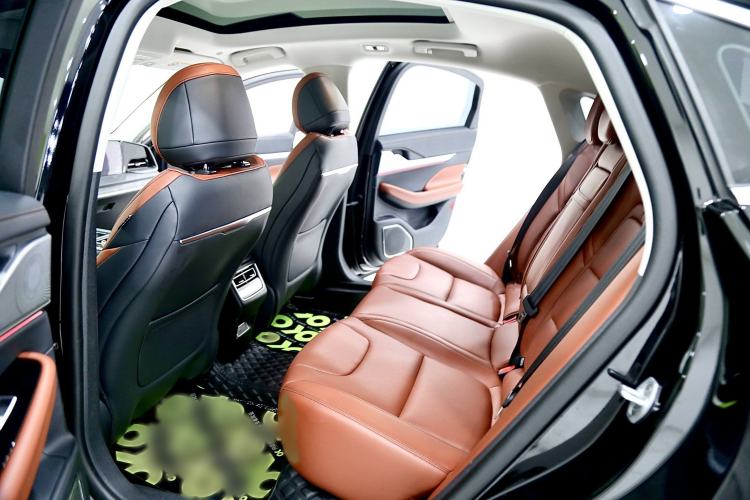 Used Lincoln Z 2024 2.0T Prestige Edition Interior 3