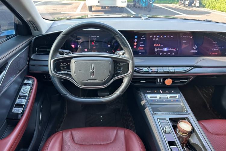 Used Lincoln Z 2024 2.0T Prestige Edition Interior 4
