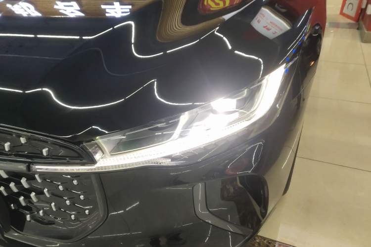 Used Lincoln Z 2024 2.0T Two-Wheel Drive Luxury Hybrid Version Left Front Headlight