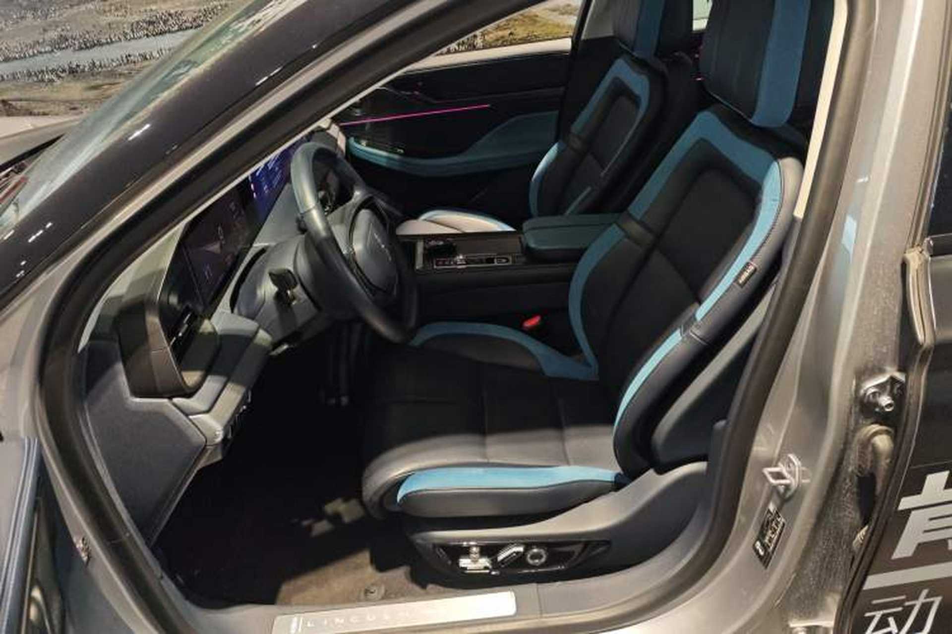 Used Lincoln Z 2024 2.0T Two-Wheel Drive Prestige Hybrid Version Left Front Seat
