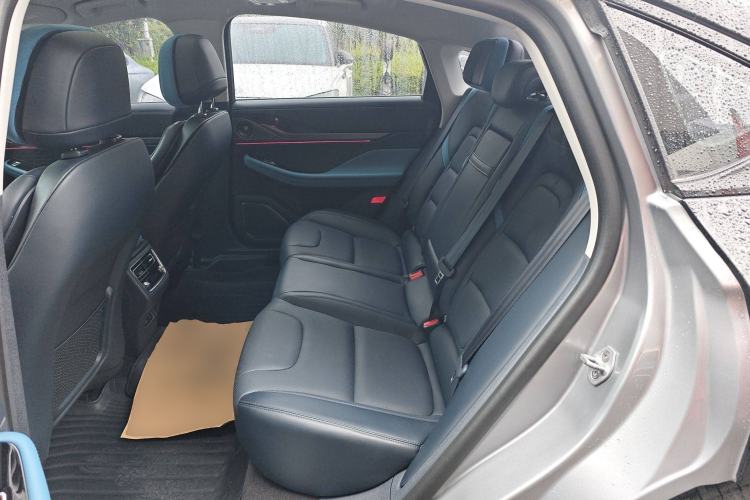 Used Lincoln Z 2024 2.0T Two-Wheel Drive Prestige Hybrid Version Left Rear Seat