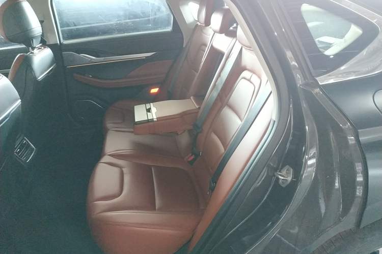 Used Lincoln Z 2024 2.0T Prestige Edition Left Rear Seat