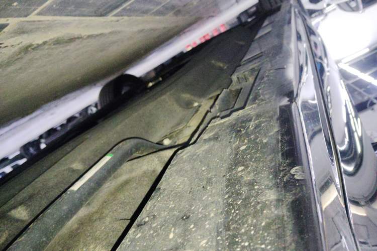Used Lincoln Z 2024 2.0T Prestige Edition Left Side Sill