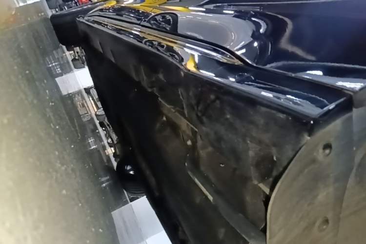 Used Lincoln Z 2024 2.0T Prestige Edition Left Side Sill