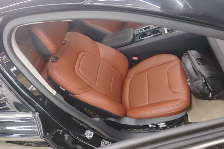 Used Lincoln Z 2024 2.0T Prestige Edition Right Front Seat