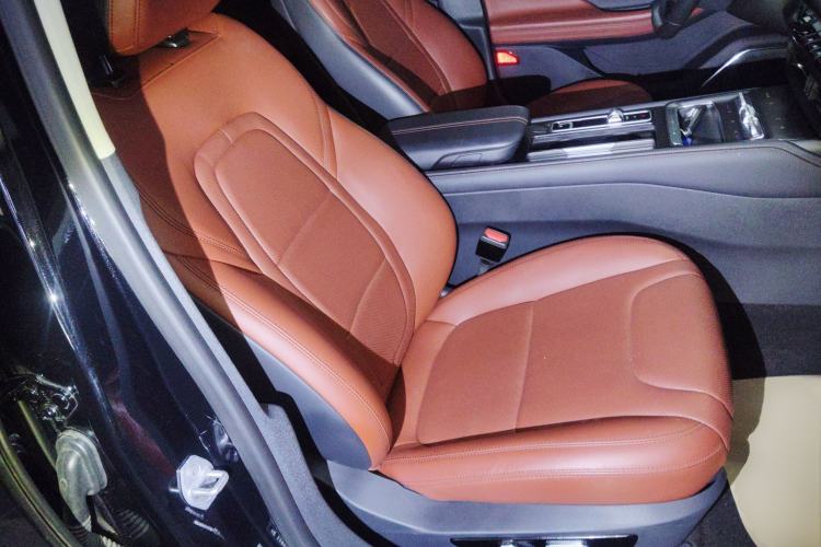 Used Lincoln Z 2024 2.0T Prestige Edition Right Front Seat