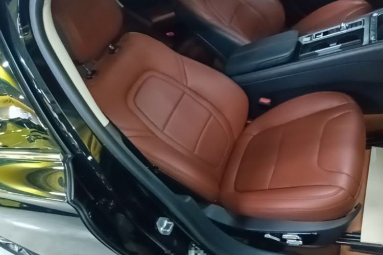 Used Lincoln Z 2024 2.0T Prestige Edition Right Front Seat