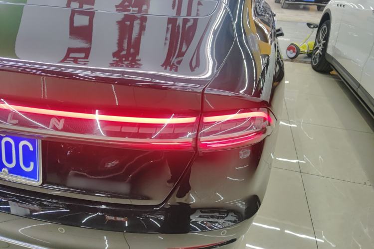Used Lincoln Z 2024 2.0T Prestige Edition Right Rear Taillight