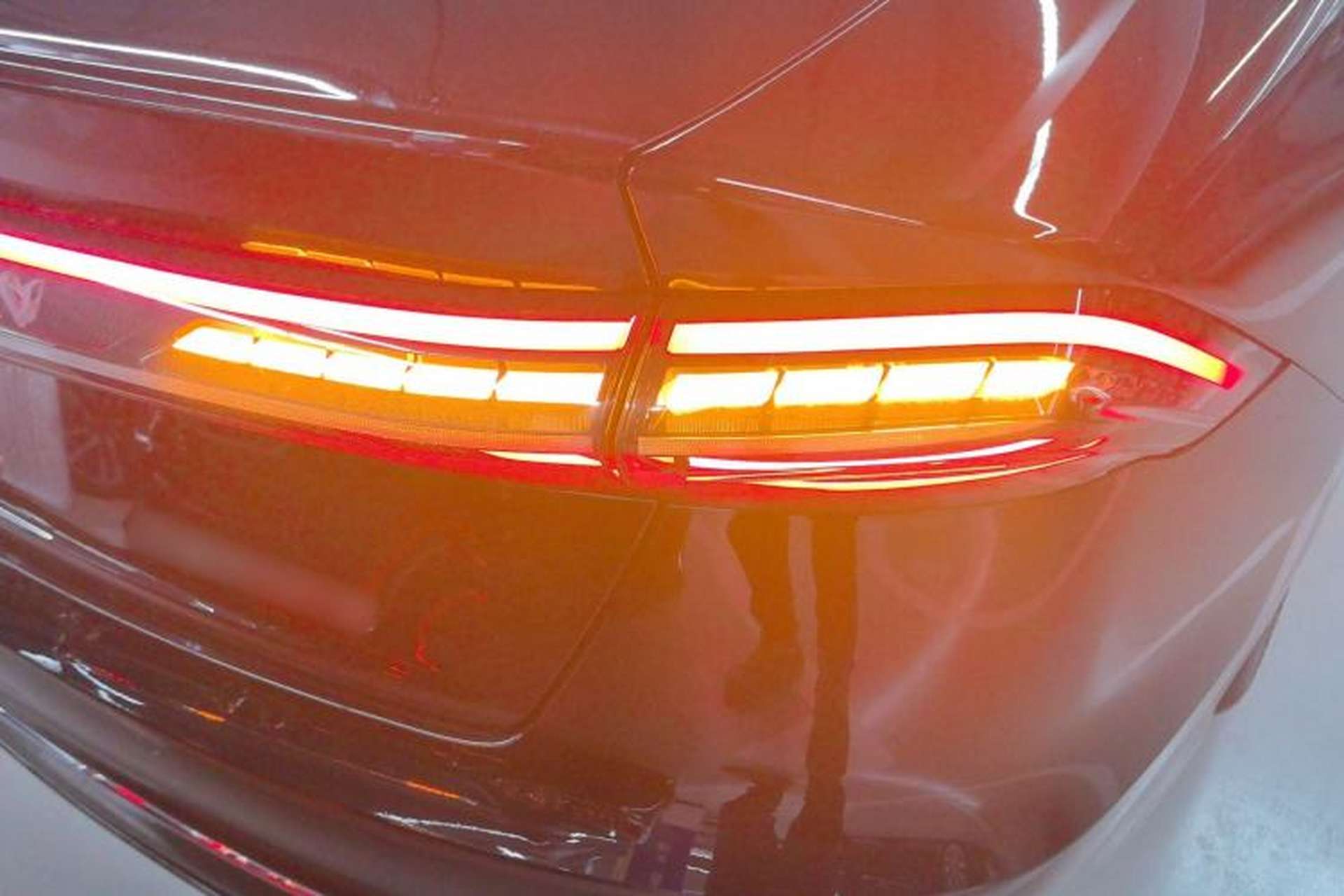 Used Lincoln Z 2024 2.0T Prestige Edition Right Rear Taillight
