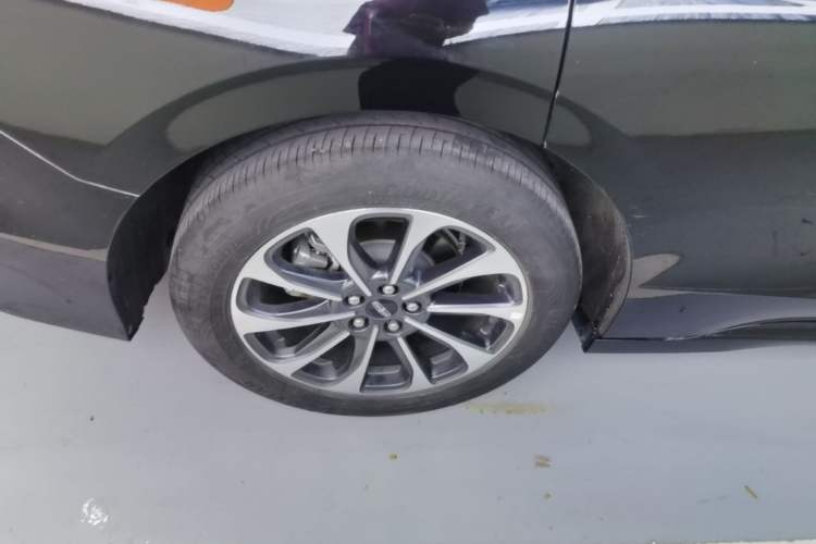Used Lincoln Z 2024 2.0T Prestige Edition Right Rear Wheel Hub