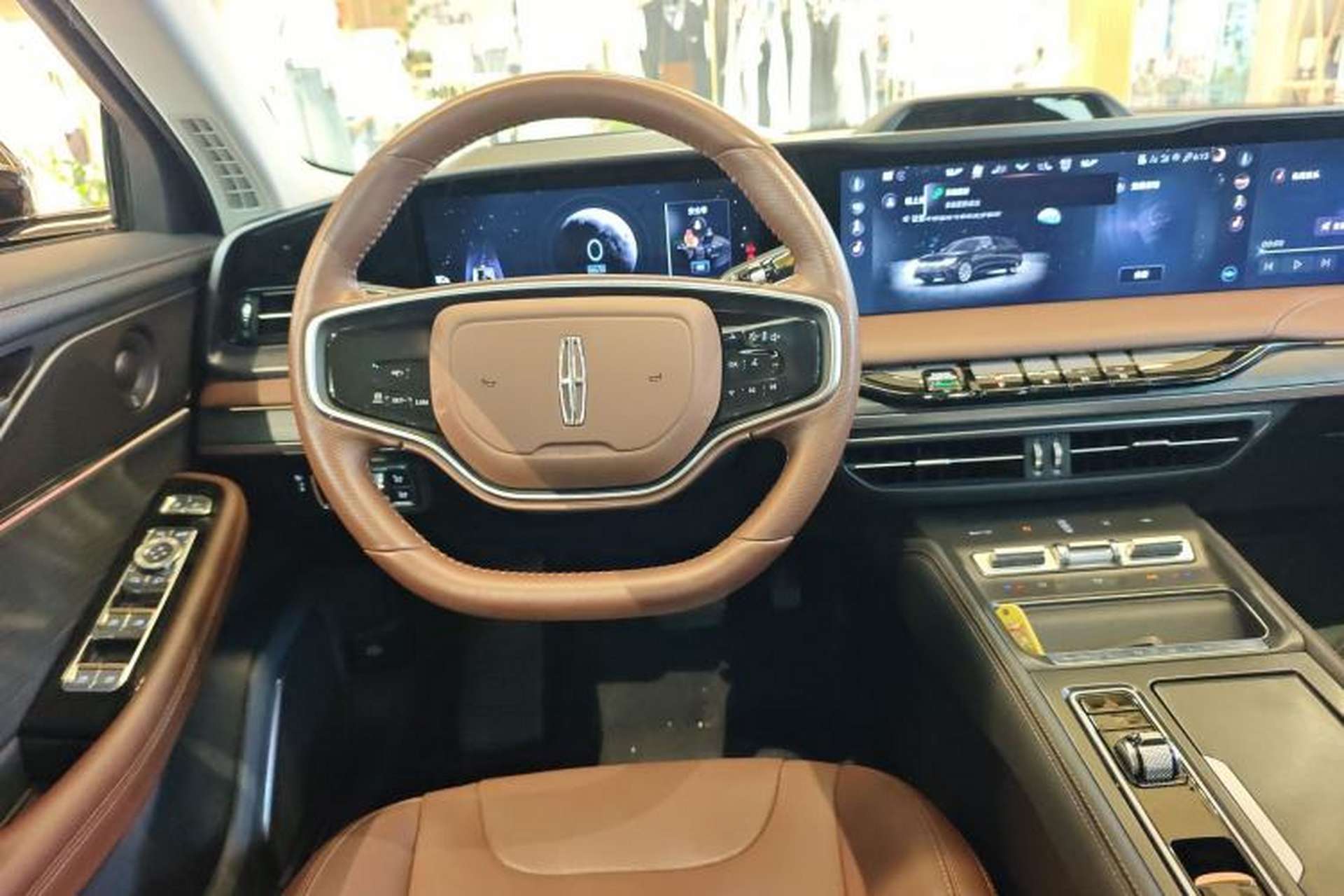 Used Lincoln Z 2024 2.0T Two-Wheel Drive Luxury Hybrid Version Steering Wheel