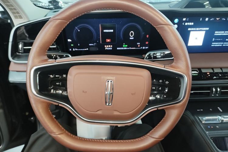 Used Lincoln Z 2024 2.0T Two-Wheel Drive Luxury Hybrid Version Steering Wheel
