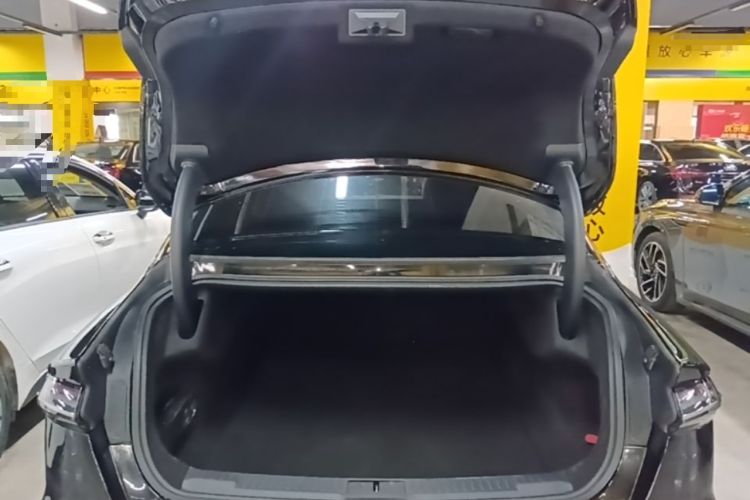 Used Lincoln Z 2024 2.0T Prestige Edition Trunk