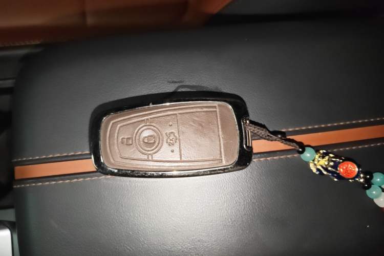 Used Lincoln Z 2024 2.0T Prestige Edition Vehicle Key