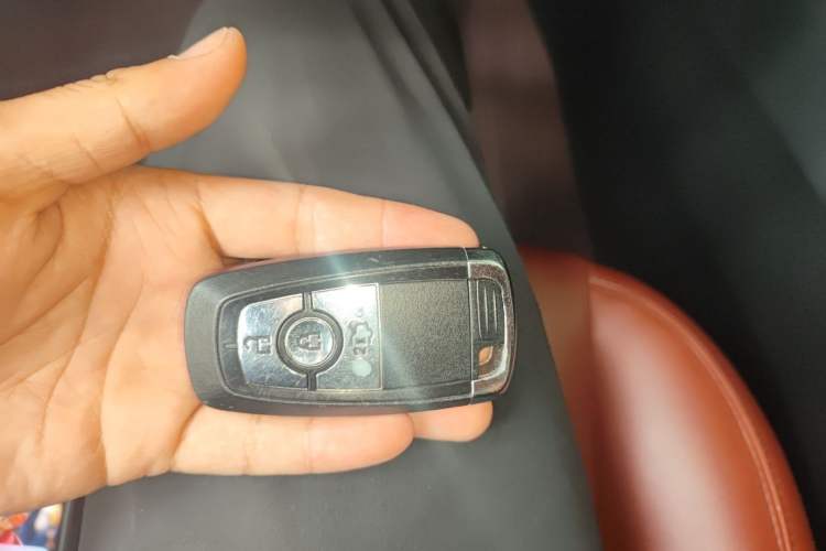 Used Lincoln Z 2024 2.0T Prestige Edition Vehicle Key