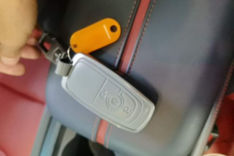 Used Lincoln Z 2024 2.0T Prestige Edition Vehicle Key
