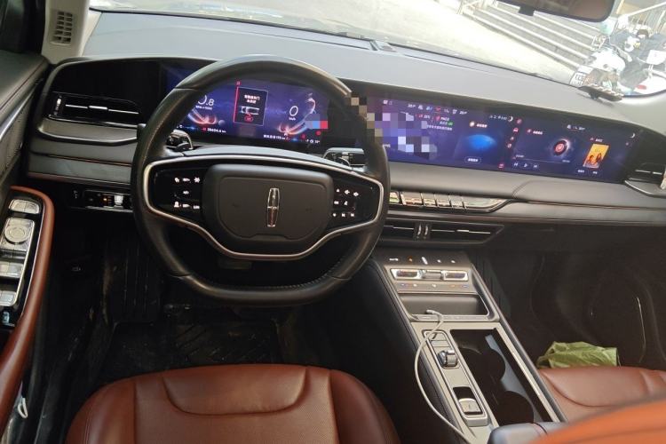 Used Lincoln Z 2024 2.0T Prestige Edition Center Console