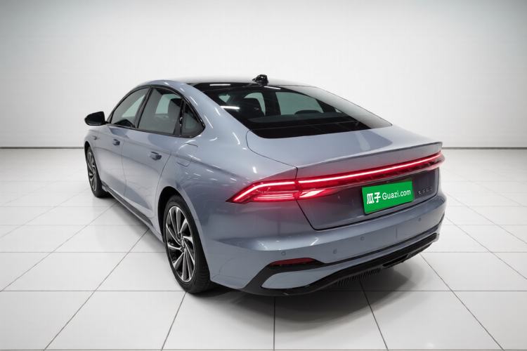 Used Lincoln Z 2024 2.0T Two-Wheel Drive Luxury Hybrid Version Exterior 2