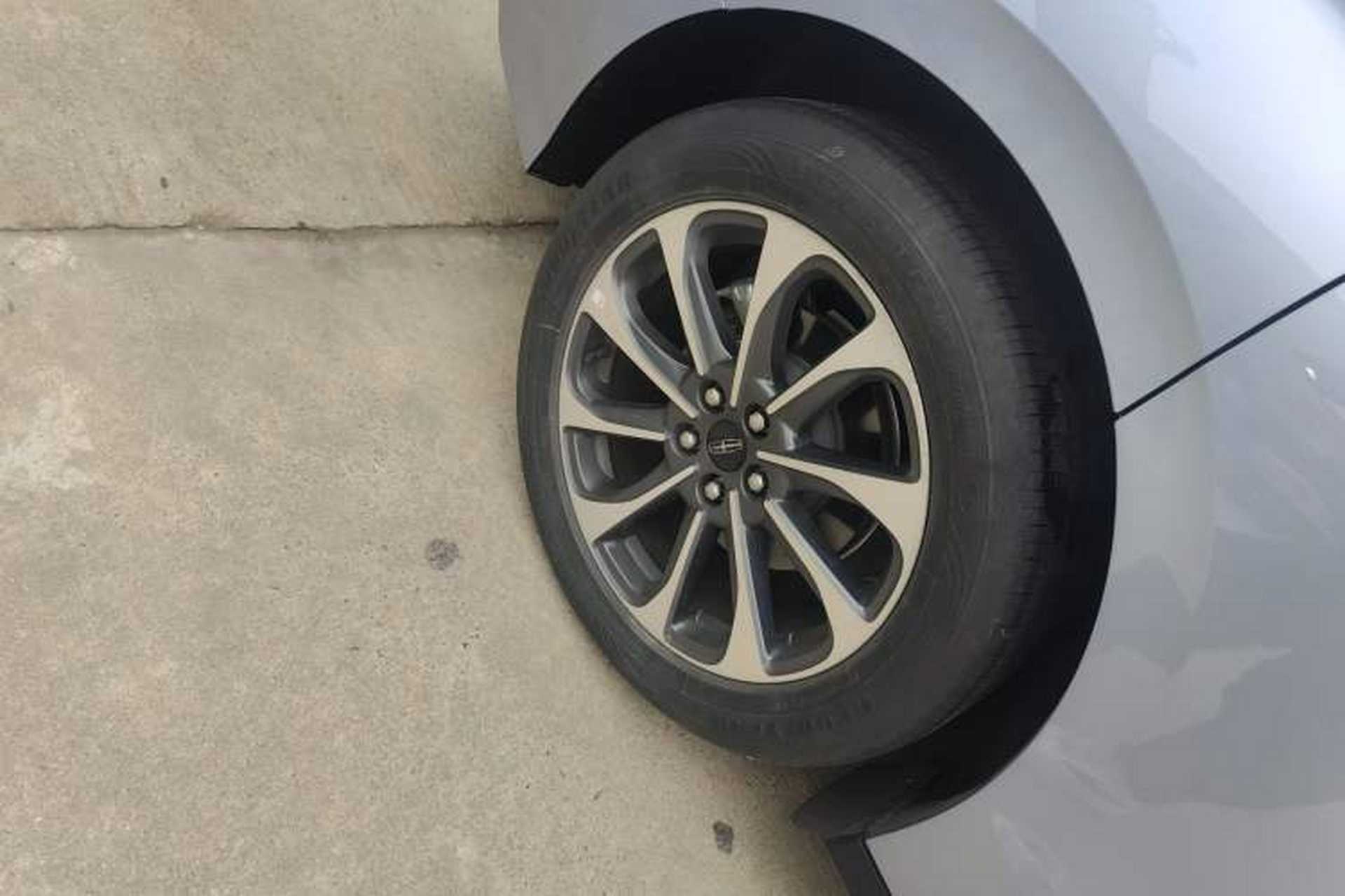 Used Lincoln Z 2024 2.0T Prestige Edition Right Rear Wheel Hub