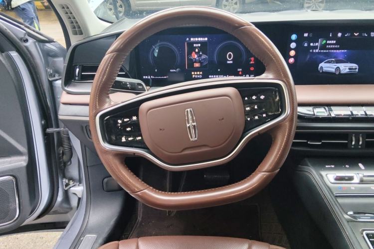 Used Lincoln Z 2024 2.0T Two-Wheel Drive Luxury Hybrid Version Steering Wheel