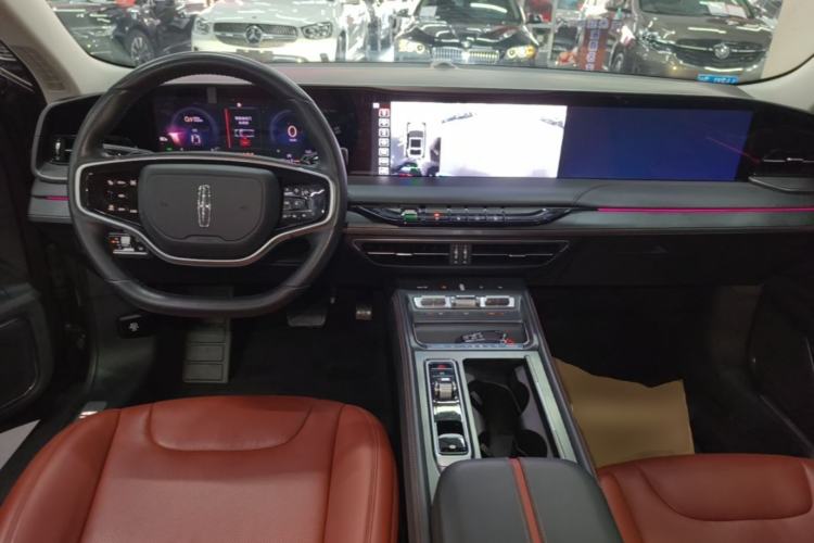 Used Lincoln Z 2024 2.0T Prestige Edition Center Console