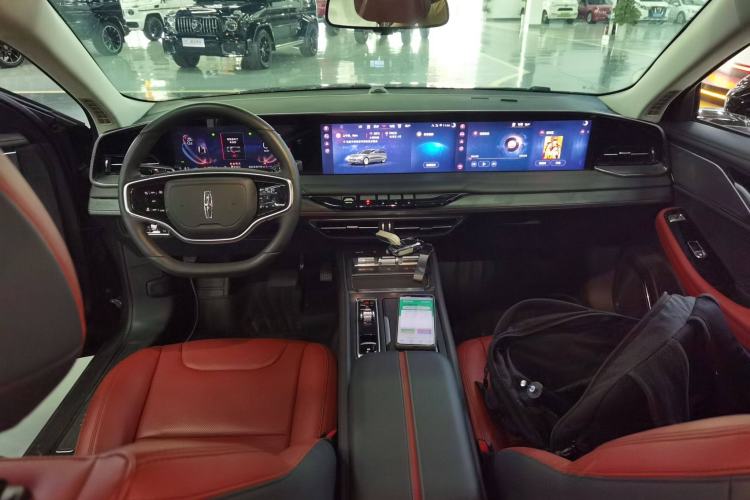 Used Lincoln Z 2024 2.0T Prestige Edition Center Console
