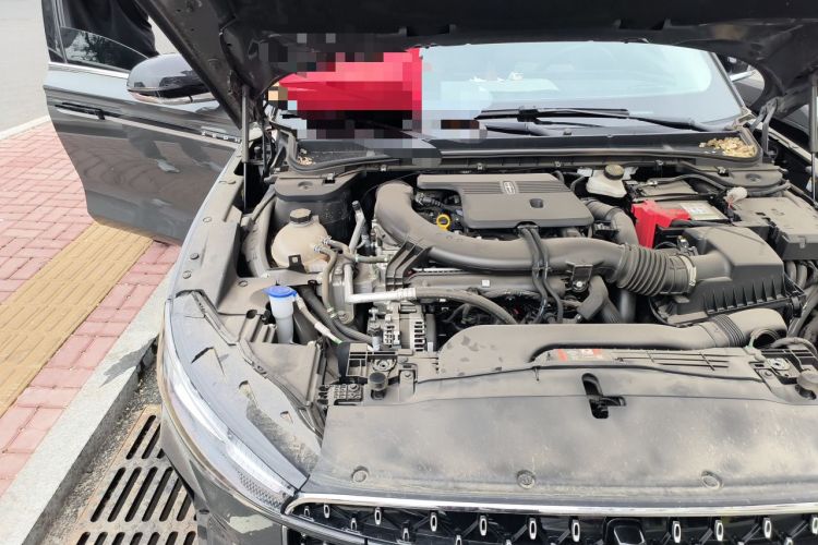 Used Lincoln Z 2024 2.0T Prestige Edition Engine Bay Right