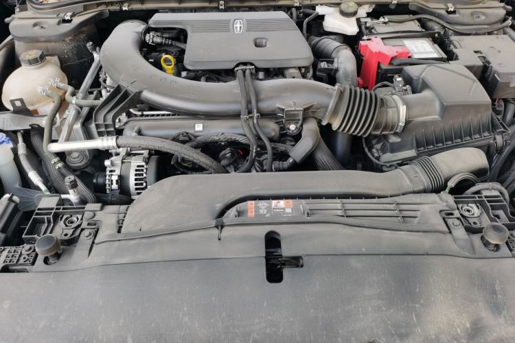 Used Lincoln Z 2024 2.0T Prestige Edition Engine Bay