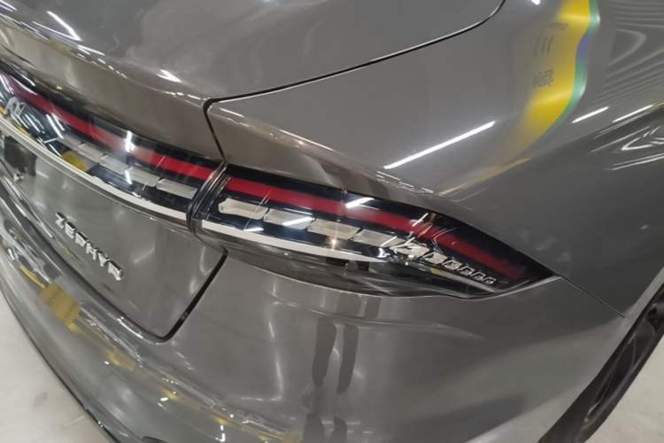 Used Lincoln Z 2024 2.0T Two-Wheel Drive Luxury Hybrid Version Exterior 3