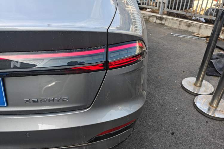 Used Lincoln Z 2024 2.0T Two-Wheel Drive Luxury Hybrid Version Exterior 6