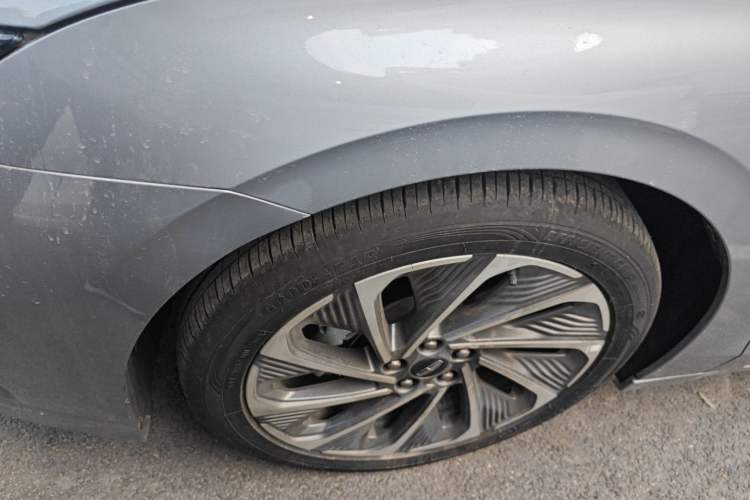 Used Lincoln Z 2024 2.0T Two-Wheel Drive Luxury Hybrid Version Exterior 7