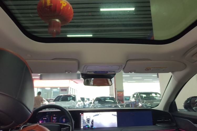 Used Lincoln Z 2024 2.0T Prestige Edition Headliner