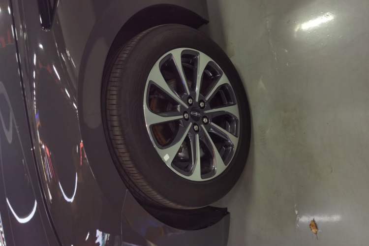 Used Lincoln Z 2024 2.0T Prestige Edition Left Front Wheel Hub