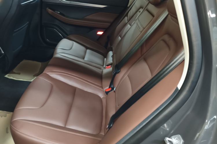 Used Lincoln Z 2024 2.0T Two-Wheel Drive Luxury Hybrid Version Left Rear Seat