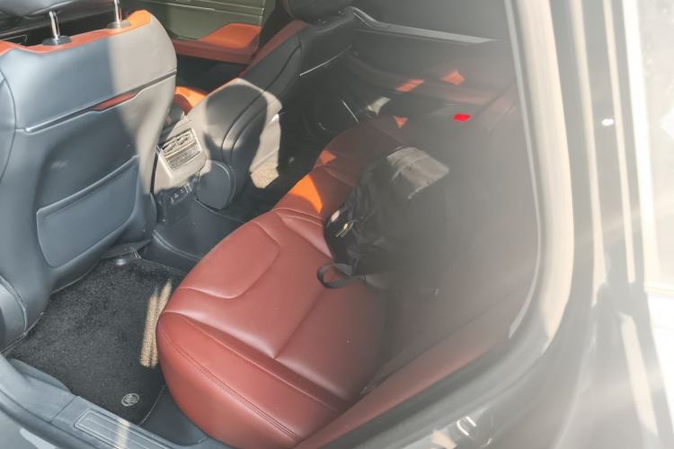 Used Lincoln Z 2024 2.0T Prestige Edition Left Rear Seat