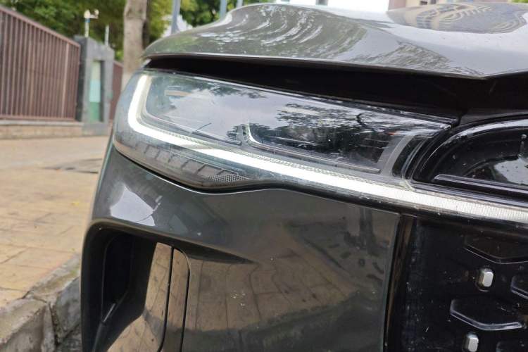 Used Lincoln Z 2024 2.0T Two-Wheel Drive Luxury Hybrid Version Right Front Headlight