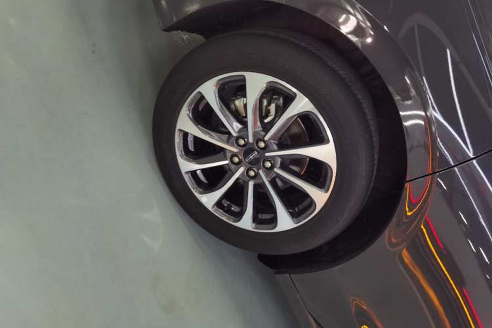 Used Lincoln Z 2024 2.0T Prestige Edition Right Rear Wheel Hub