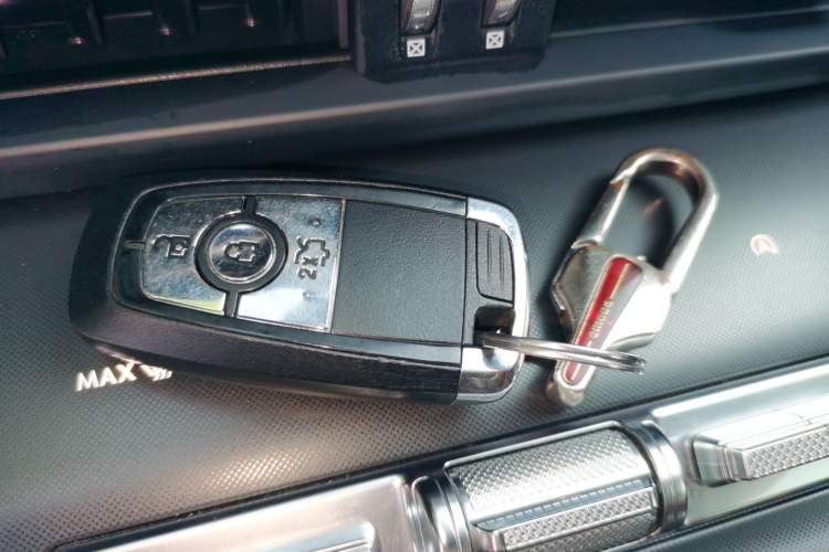 Used Lincoln Z 2024 2.0T Prestige Edition Vehicle Key
