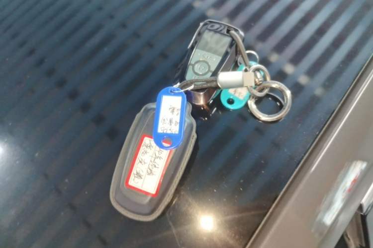 Used Lincoln Z 2024 2.0T Prestige Edition Vehicle Key
