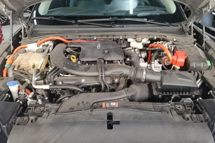Used Lincoln Z 2024 2.0T Two-Wheel Drive Luxury Hybrid Version Engine Bay