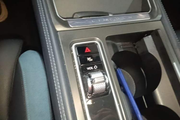 Used Lincoln Z 2024 2.0T Two-Wheel Drive Luxury Hybrid Version Gear Lever