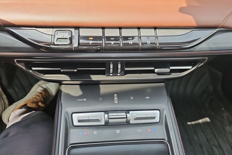 Used Lincoln Z 2024 2.0T Two-Wheel Drive Luxury Hybrid Version Gear Lever