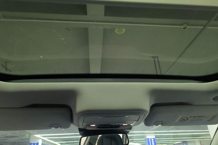 Used Lincoln Z 2024 2.0T Two-Wheel Drive Prestige Hybrid Version Headliner