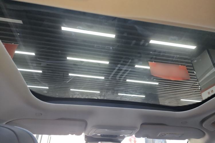 Used Lincoln Z 2024 2.0T Two-Wheel Drive Prestige Hybrid Version Headliner