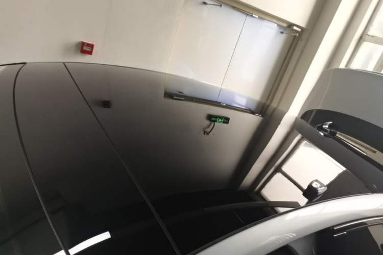 Used Lincoln Z 2024 2.0T Two-Wheel Drive Prestige Hybrid Version Roof