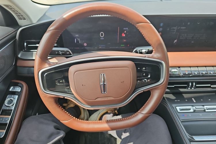 Used Lincoln Z 2024 2.0T Two-Wheel Drive Luxury Hybrid Version Steering Wheel