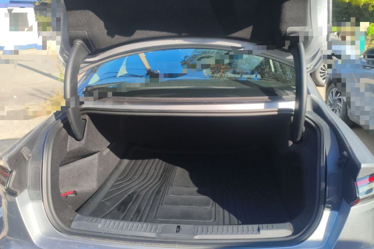 Used Lincoln Z 2024 2.0T Two-Wheel Drive Prestige Hybrid Version Trunk